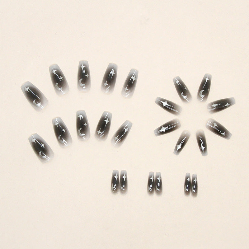 Style Blush Silver Fake Nails