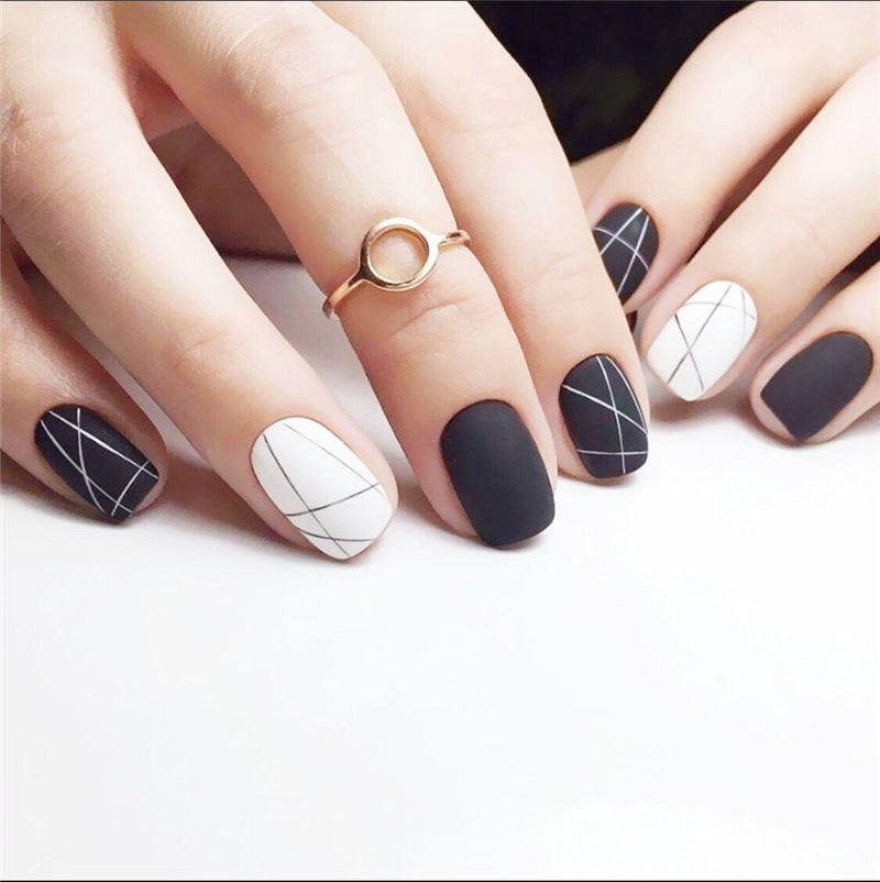 Graffiti Pattern Wearable Fake Nails