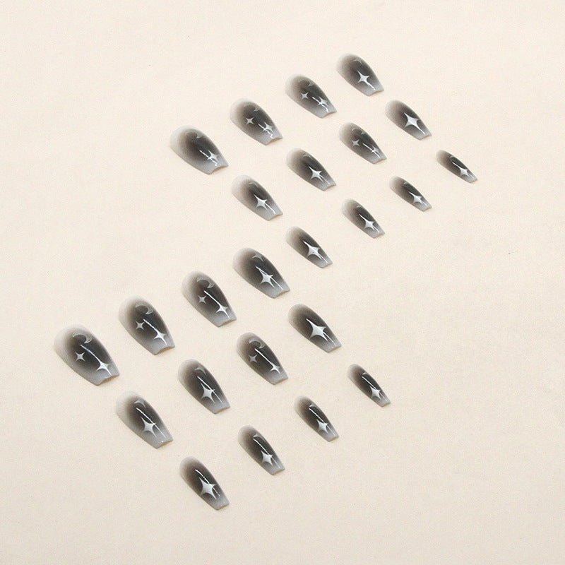 Style Blush Silver Fake Nails