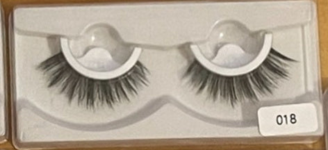 Glue-free Self-adhesive False Eyelashes